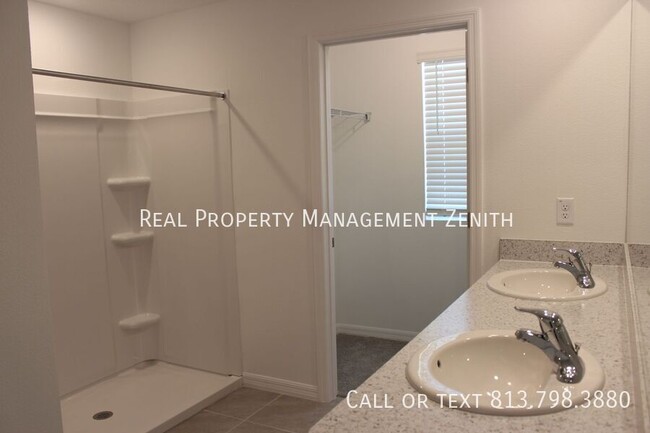 Building Photo - 3604 Forest Path Dr