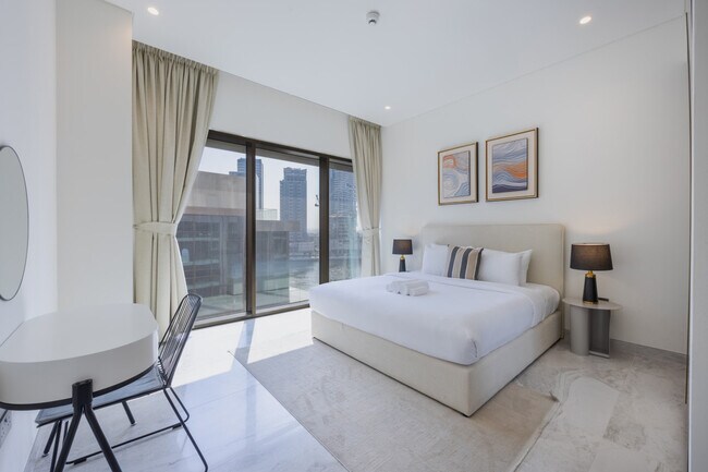 Building Photo - 576 Business Park Dr