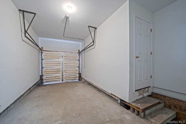 Building Photo - 272 E Harrison St