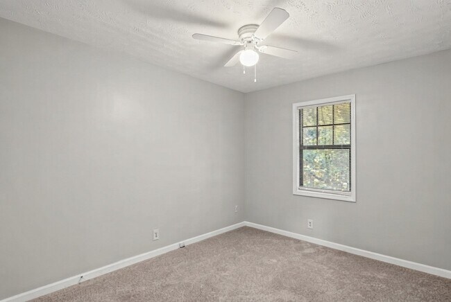 Building Photo - 338 Bradley Woods Ct NW