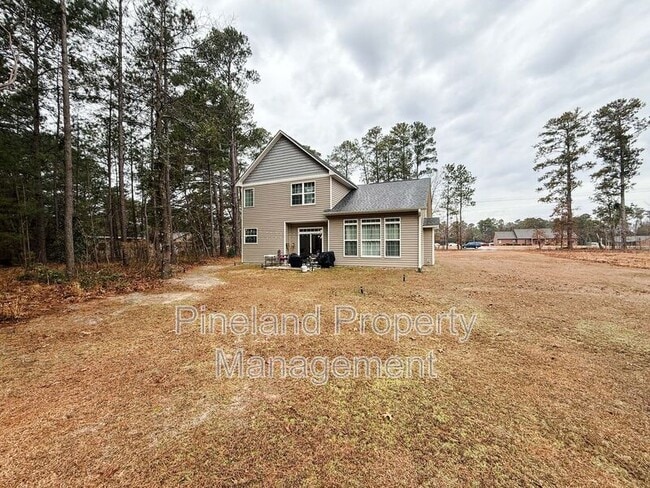 Building Photo - 7019 Laurinburg Rd