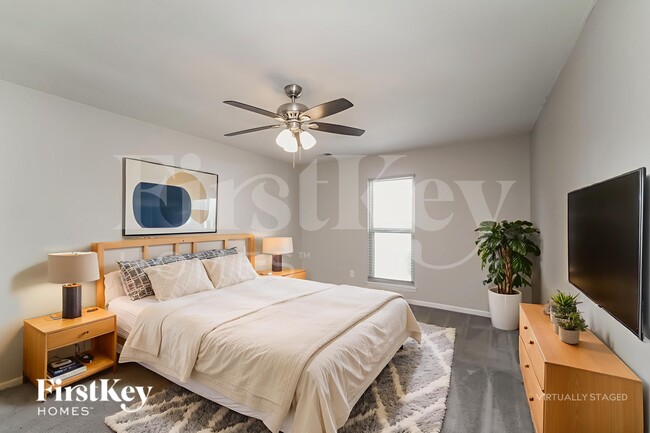 Building Photo - 9812 Logging Pl