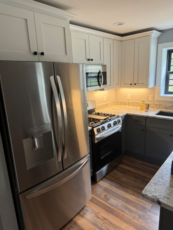 Building Photo - 21682 Potawatomi Ln