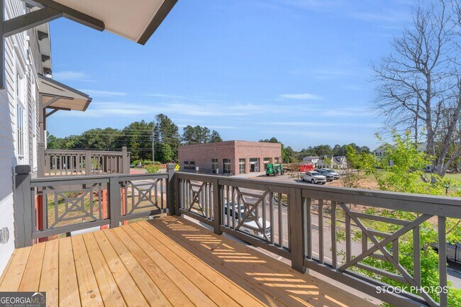 Building Photo - 1038 Homestead Way St