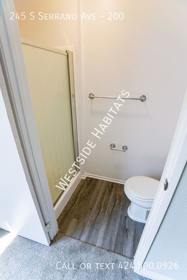 Building Photo - 245 Serrano Ave