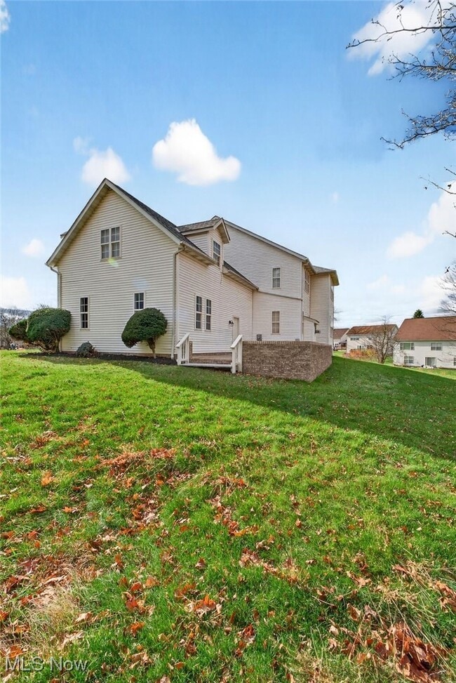 Building Photo - 6724 Larch Ct