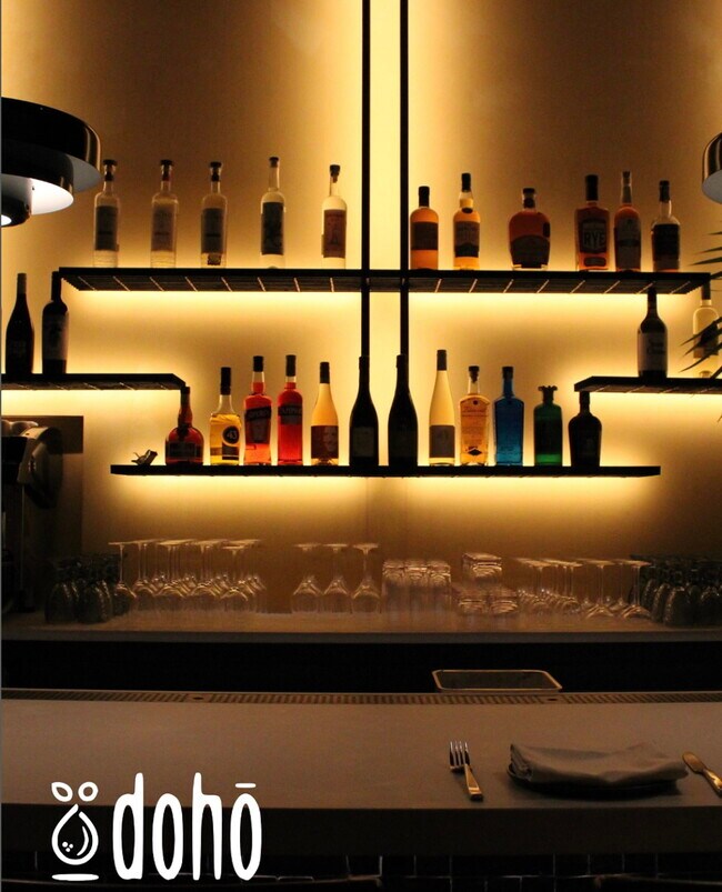 Building Photo - 74 E Church Ln