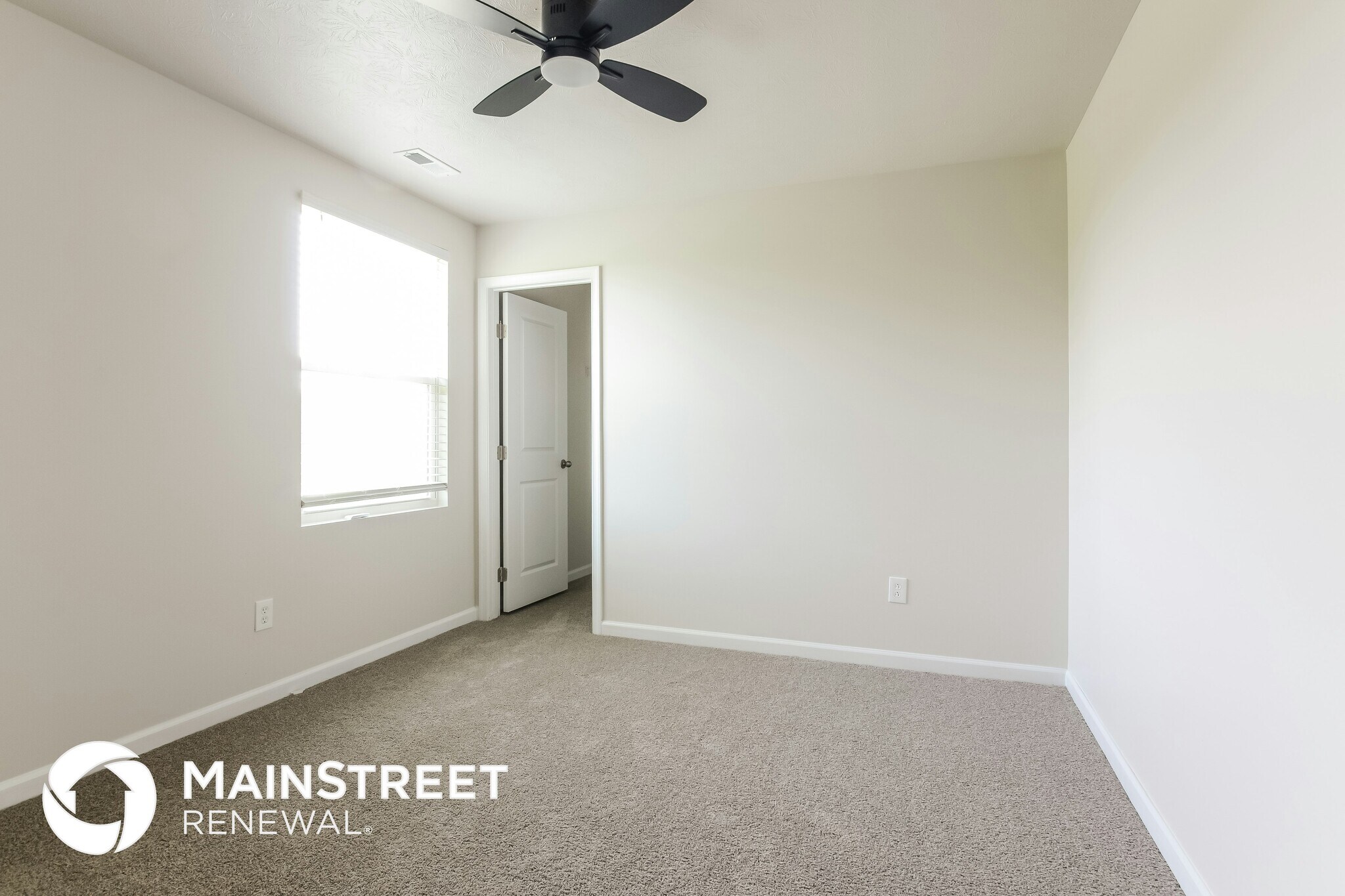 Building Photo - 13777 N Rising Sun Cir E