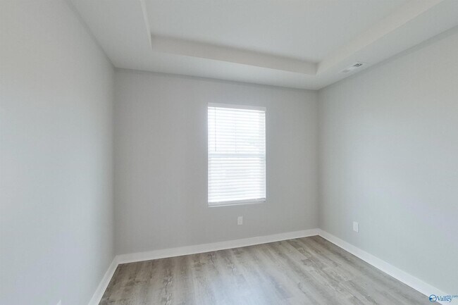 Building Photo - 6405 Upchurch Dr