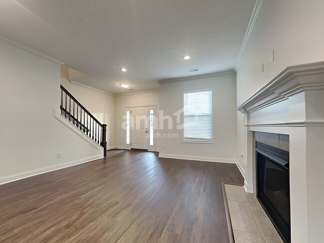 Building Photo - 1016 Carter Ridge Dr