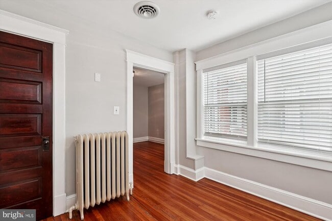 Building Photo - 118 N Peyton St