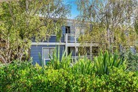 Building Photo - Fabulous condo at the Saddleback complex