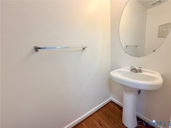 Building Photo - 13424 Quixton Ln