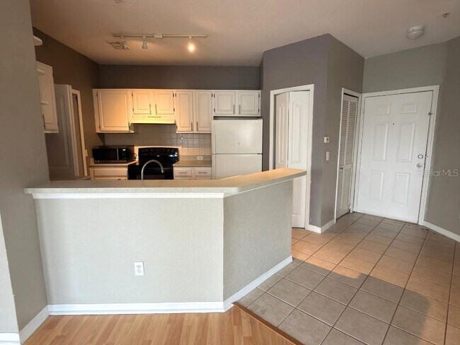 Building Photo - 2525 Maitland Crossing Way