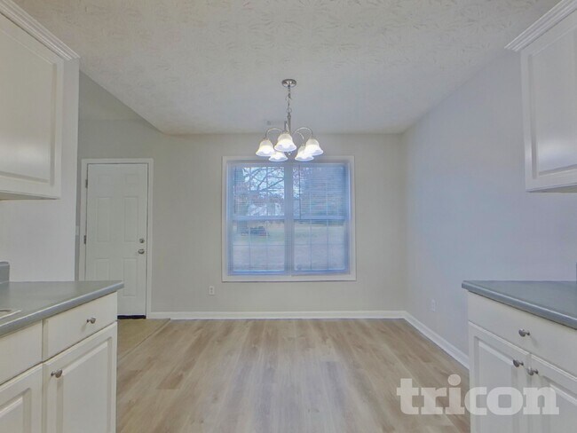 Building Photo - 615 Bridle Creek Dr