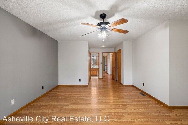 Building Photo - 2 br, 2 bath House - 14 Walsh Trace Drive