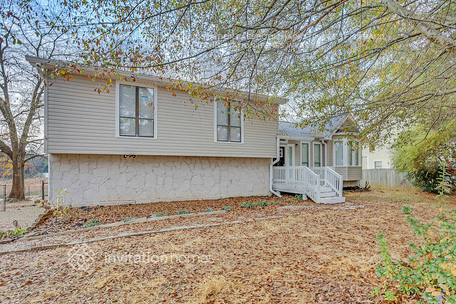 Building Photo - 4271 Willow Ridge Rd