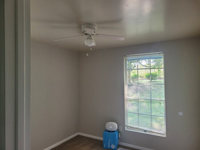 Building Photo - 164 N Ballard Dr