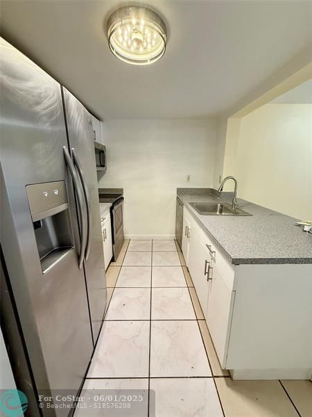 Building Photo - 5706 Blueberry Ct
