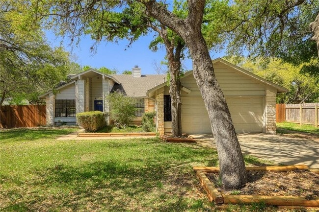 Primary Photo - 2502 W Messick Loop