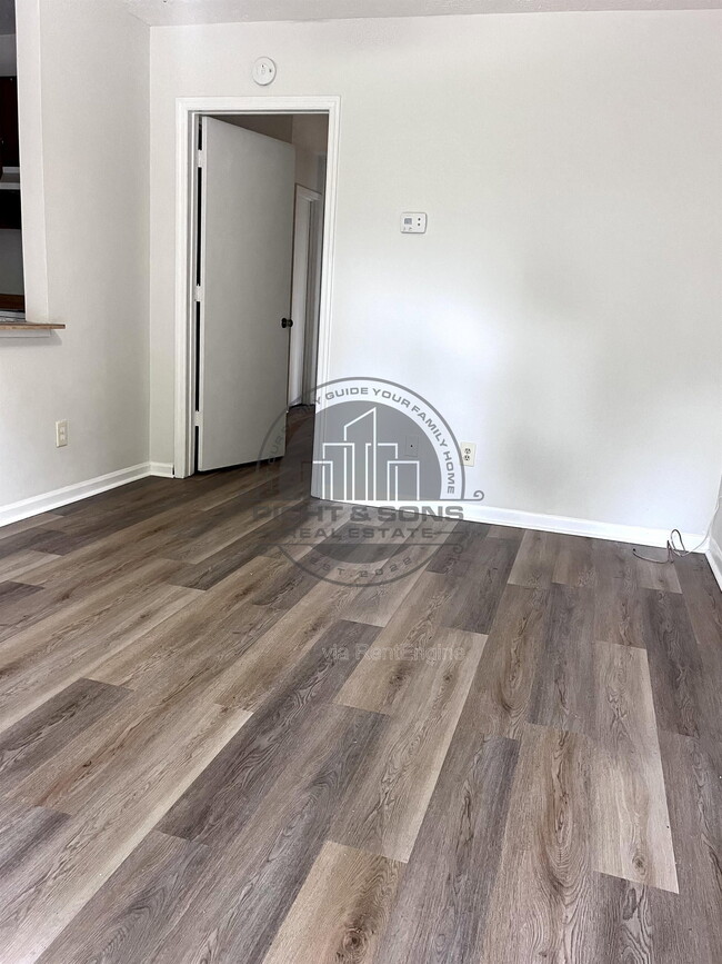 Building Photo - 2544 Bilbrey Dr
