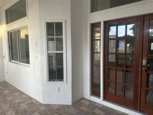 Building Photo - 1002 Shawnda Ln