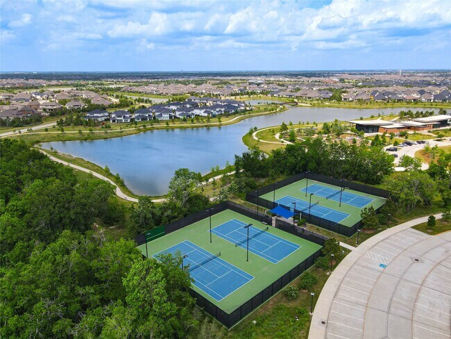 Building Photo - 12307 N Austin Shore Dr