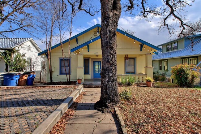 Building Photo - 617 W Lynn St