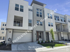 Building Photo - 597 Nichole Ln