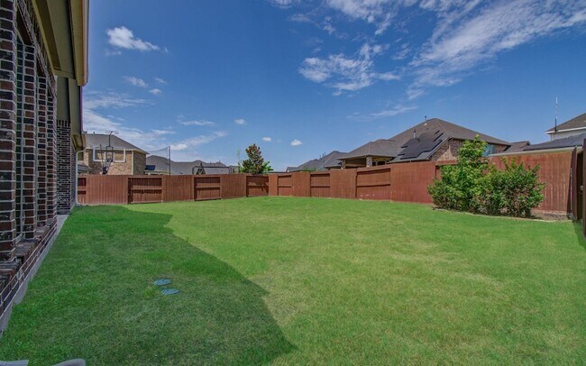 Building Photo - 28518 Jade Springs Ln