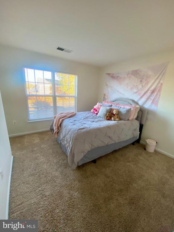 Building Photo - 108 Davidson St