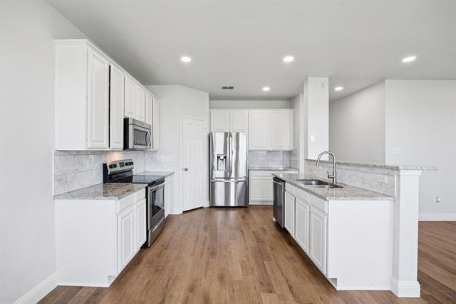 Building Photo - 2720 Winterberry Ln