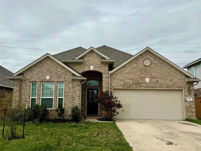 Primary Photo - 10414 Matterhorn Dr