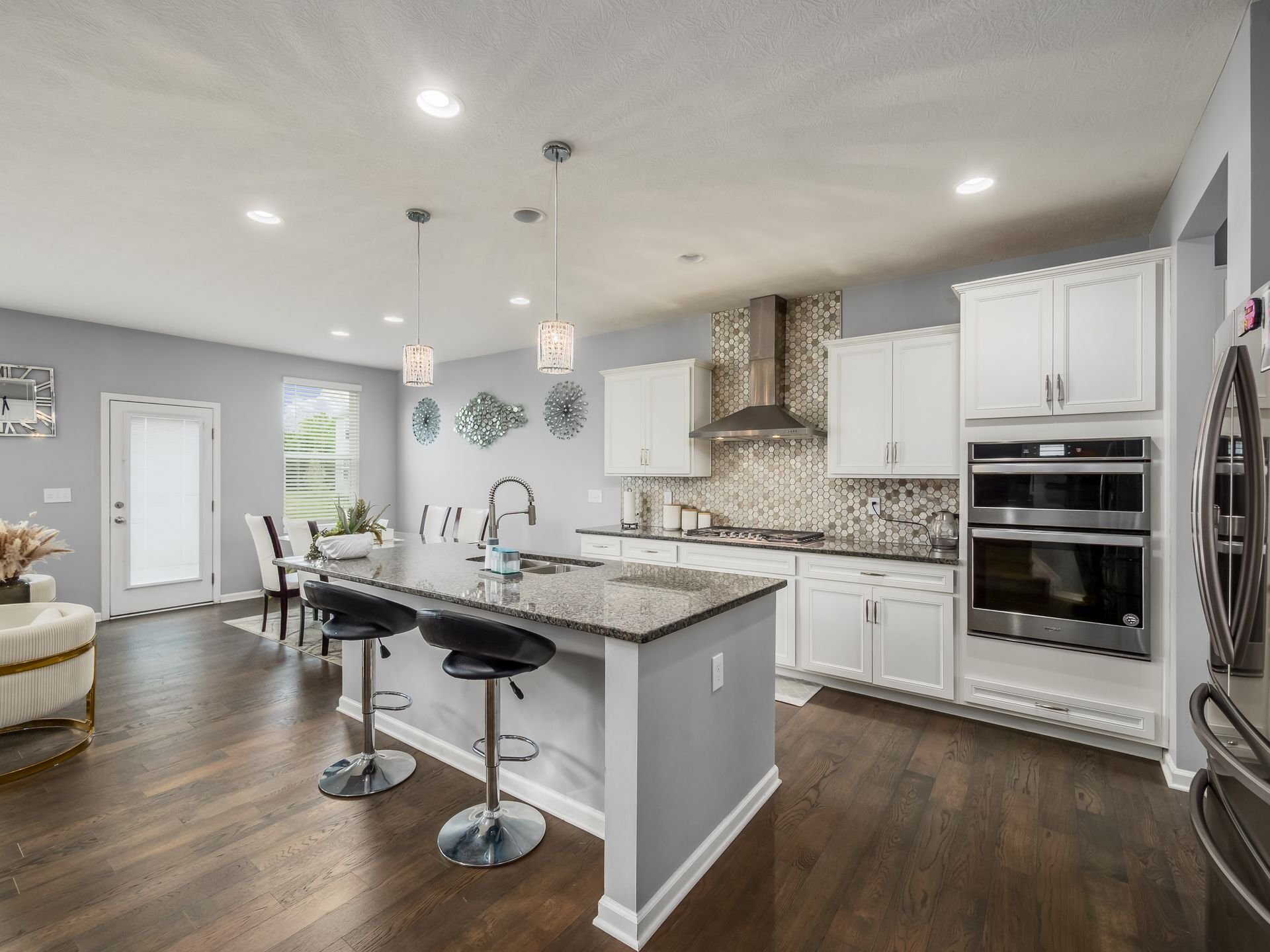 Building Photo - 6575 Rocky Frk Dr