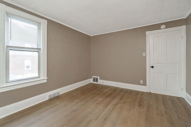 Building Photo - 301 W Wilkes Barre St