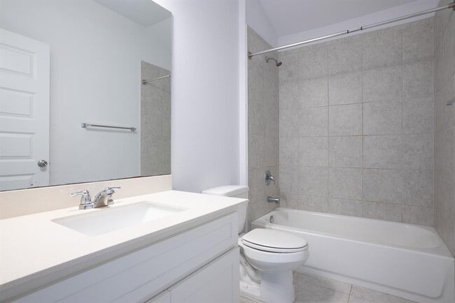 Building Photo - 345 Horsemint Way