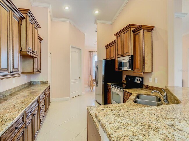 Building Photo - 12080 Ronda Ln