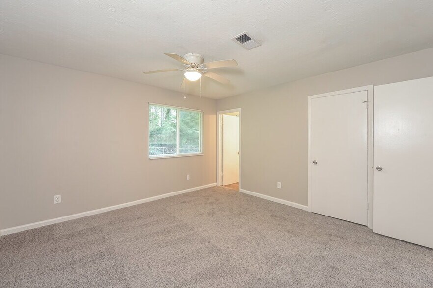 Building Photo - 730 Hairston Crossing Trail