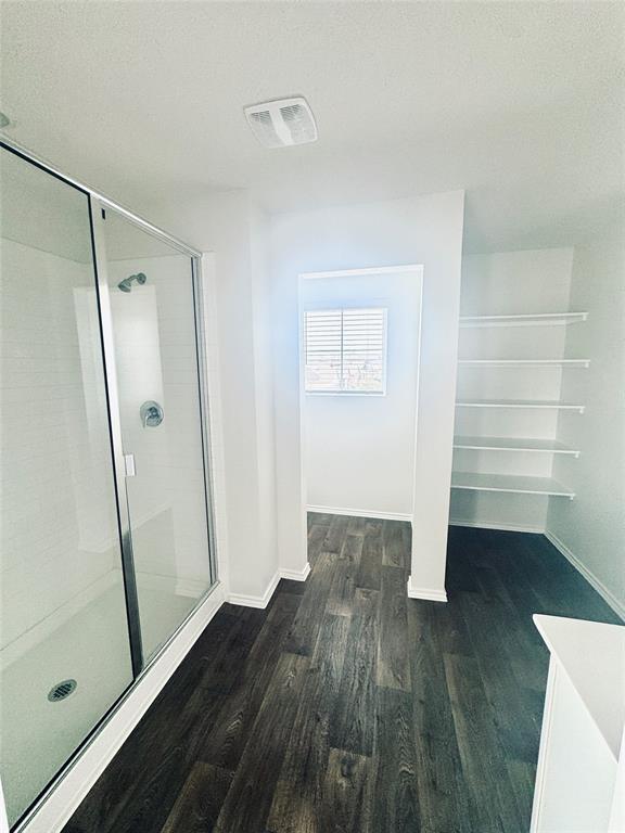 Building Photo - 13000 Roving Pass