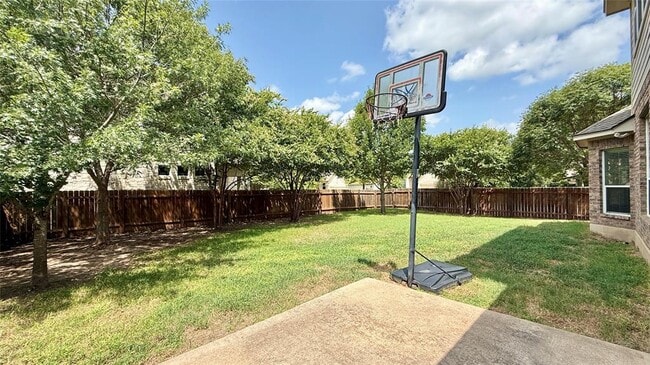 Building Photo - 16212 Double Eagle Dr