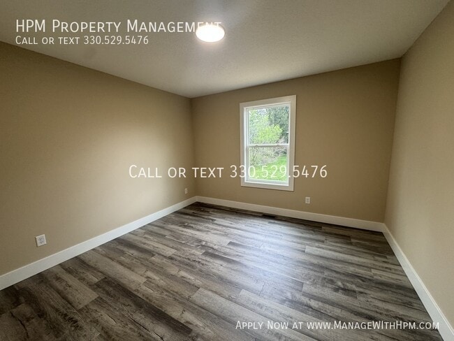 Building Photo - 5139 13th St SW