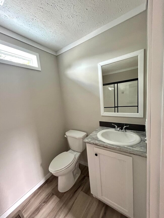 Building Photo - 2110 US-127
