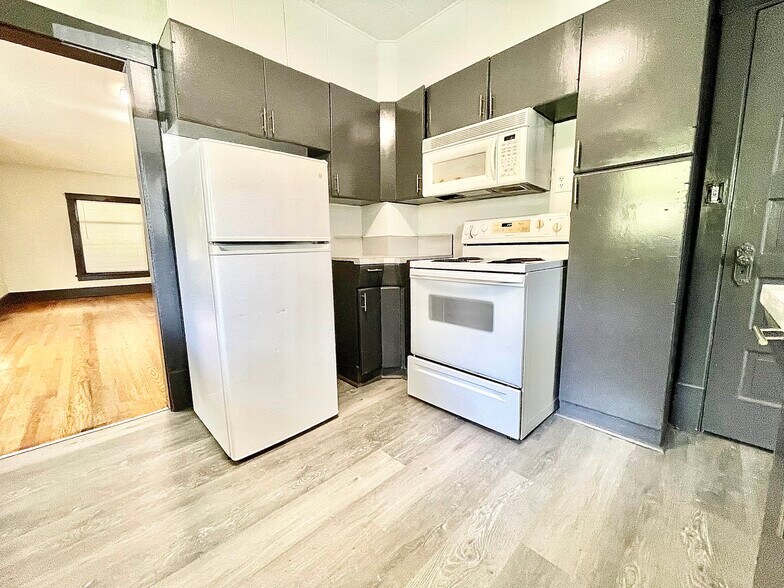 Building Photo - 5315 N 26th St