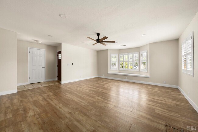 Building Photo - 436 Corte Lagos