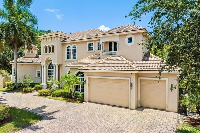 Building Photo - 3201 E Stonebrook Cir