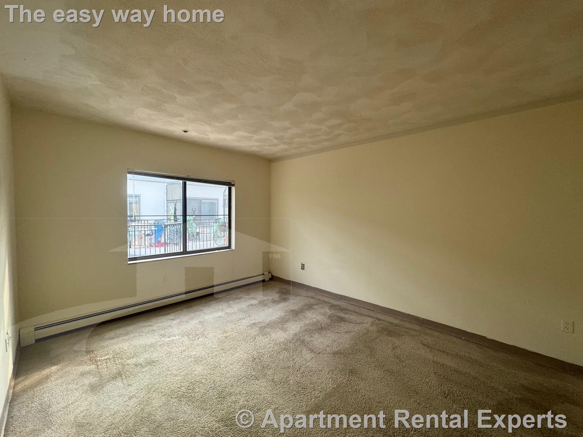 Building Photo - 373 Highland Ave