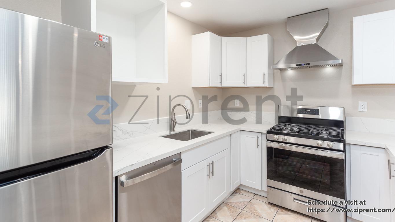 Building Photo - 391 Cll Cabezal