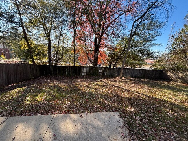 Building Photo - 1338 Virginia St