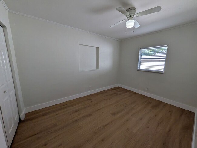 Building Photo - Charming Remodeled 3BD/1BA + Bonus Room | Fenced Yard | Pet Friendly