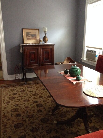 Dining Room - 447 W Orange St